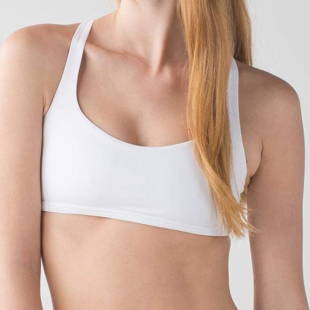 Lululemon Free to Be Bra White Size 4